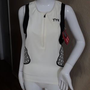 TYR Singlet competitor collection NWT
